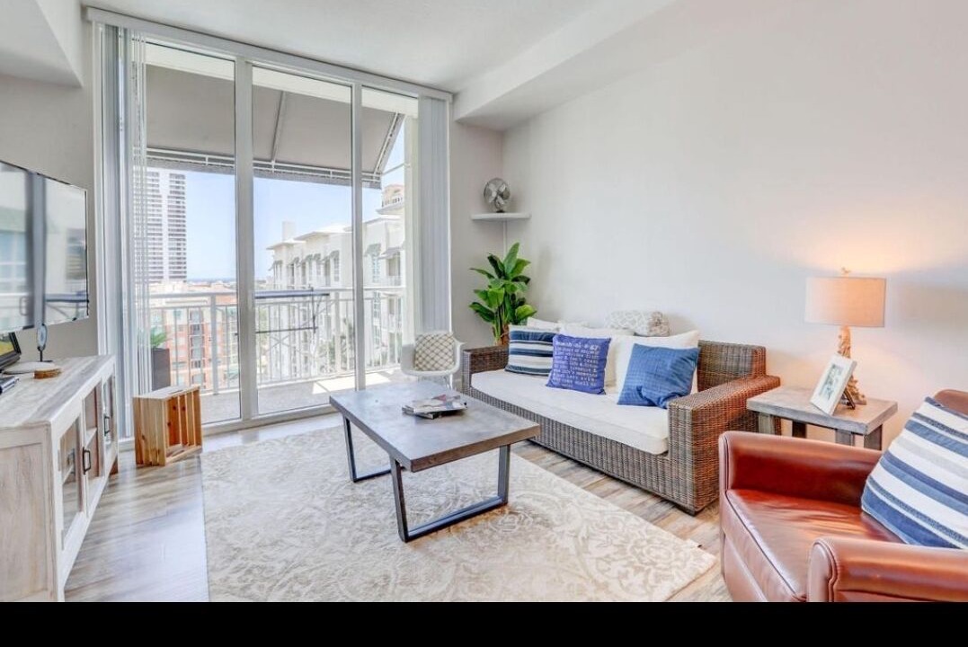 Photo of Livingroom in Downtown West Palm Beach