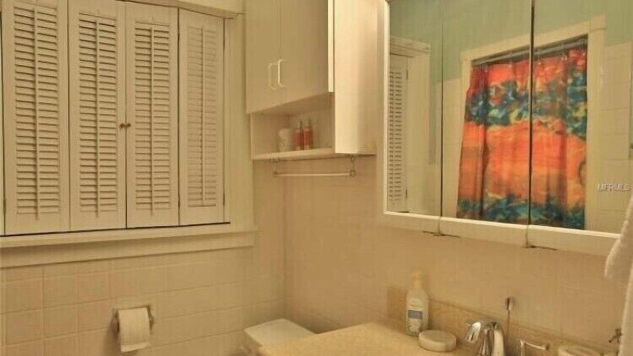 Photo of Bathroom in Boardwalk