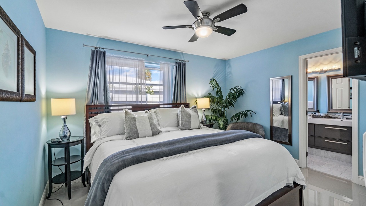 Photo of Bedroom in Singer Island