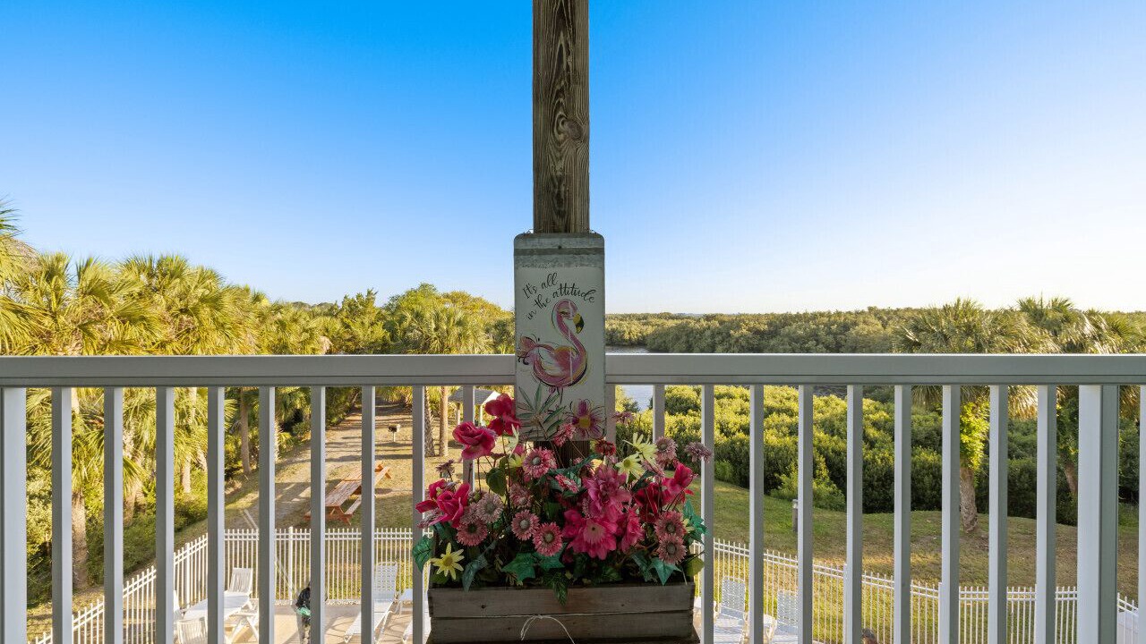 Photo of Patio Balcony in Cedar Key