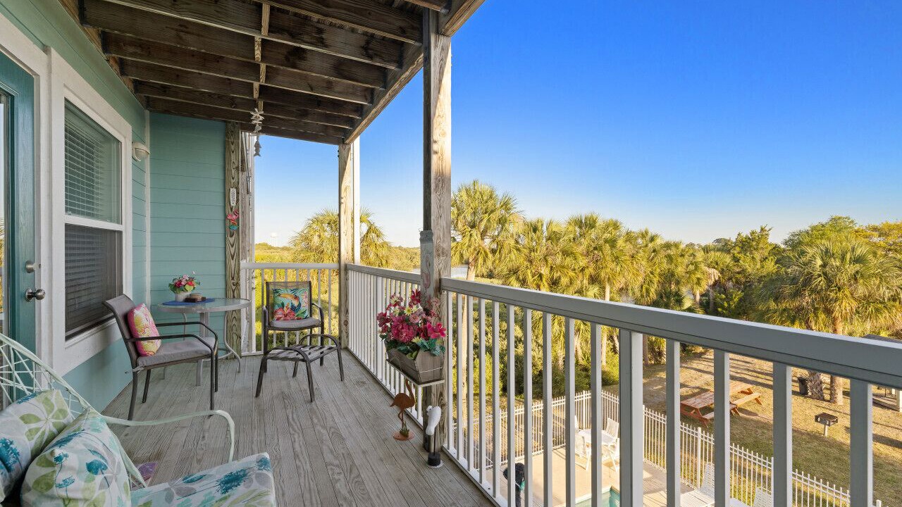 Photo of Patio Balcony in Cedar Key