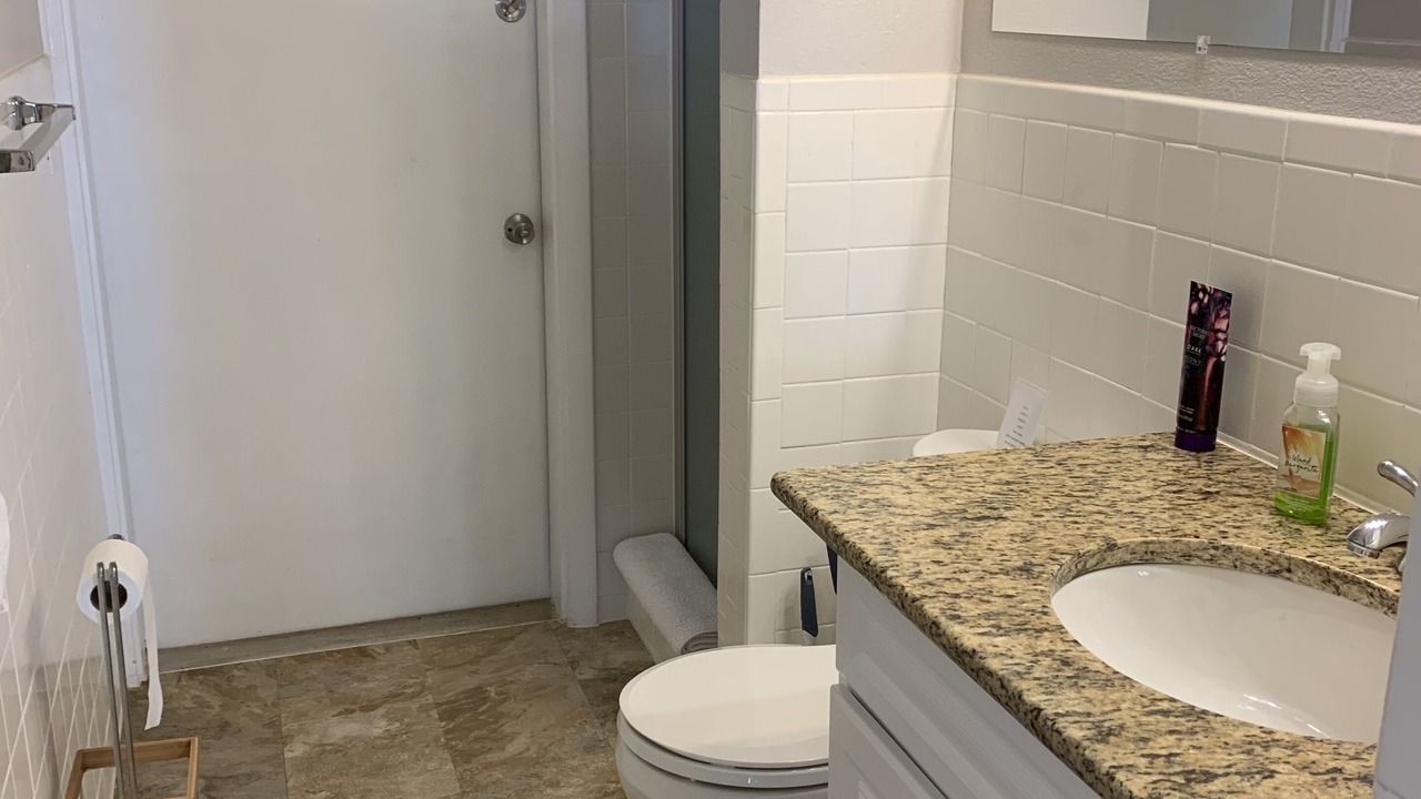 Photo of Bathroom in Glenwood