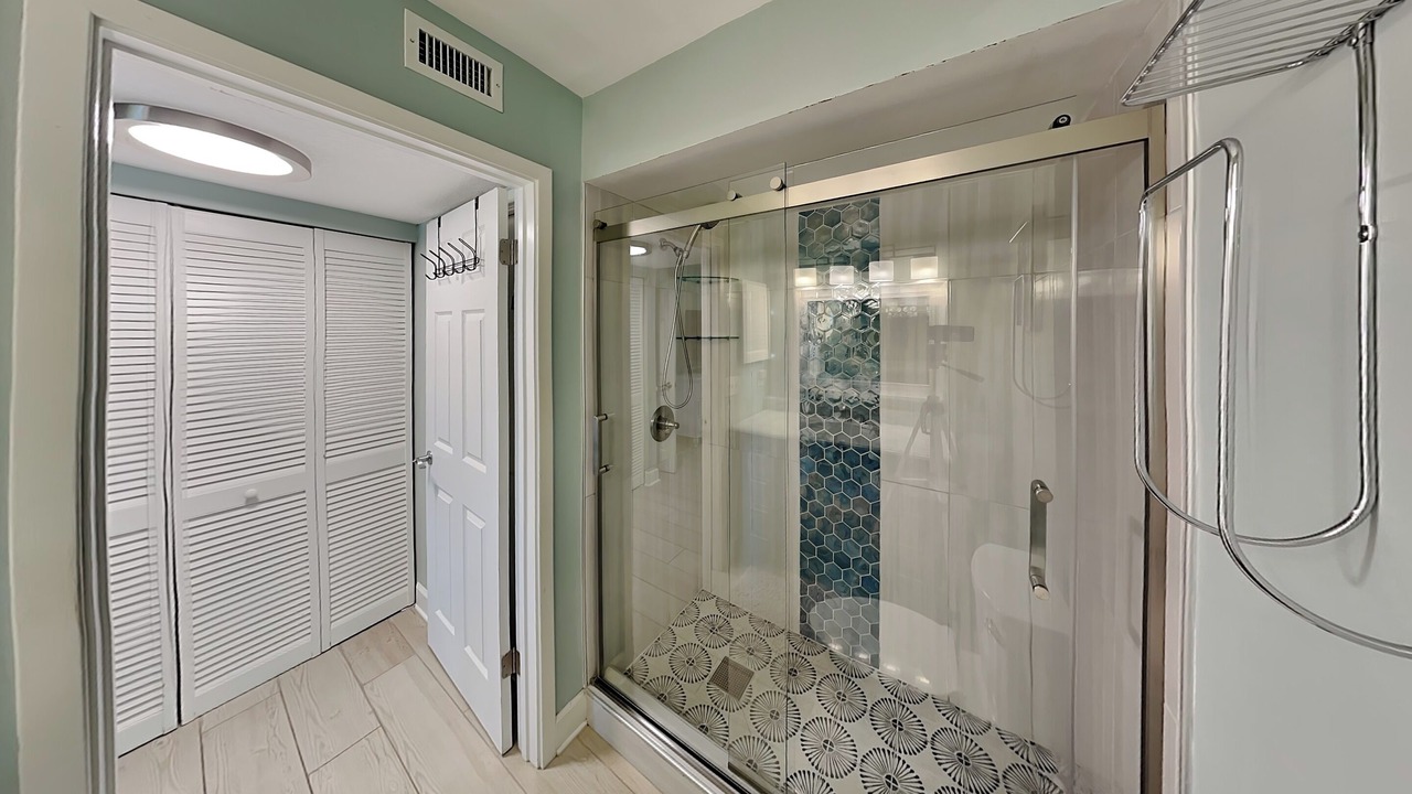 Photo of Bathroom in Butler Beach