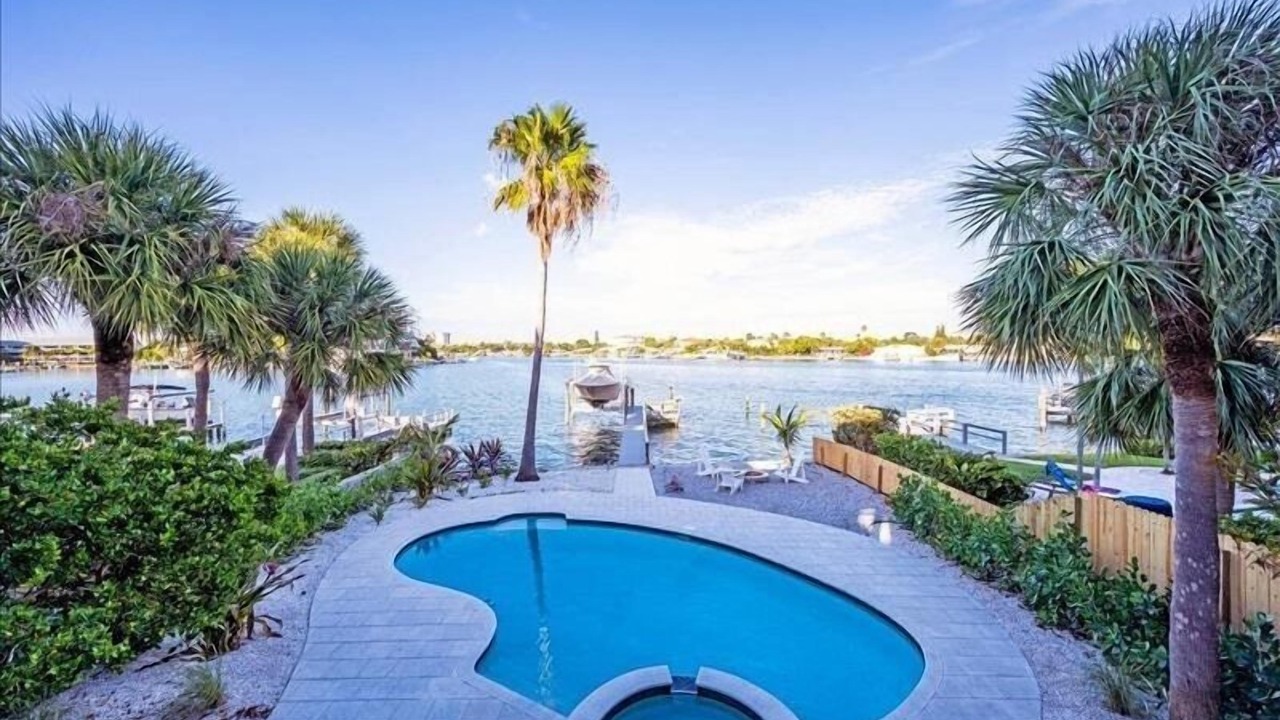 Photo of Patio Balcony in Sunset Beach