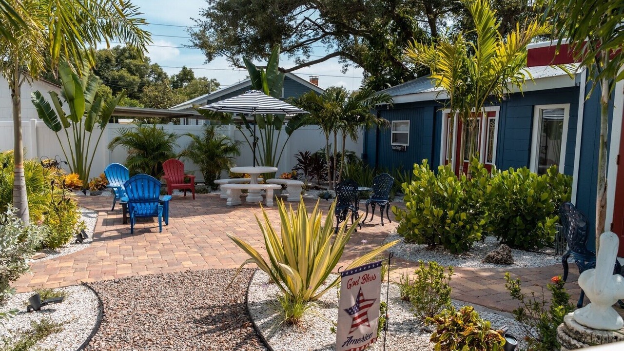 Photo of Others in Tarpon Springs