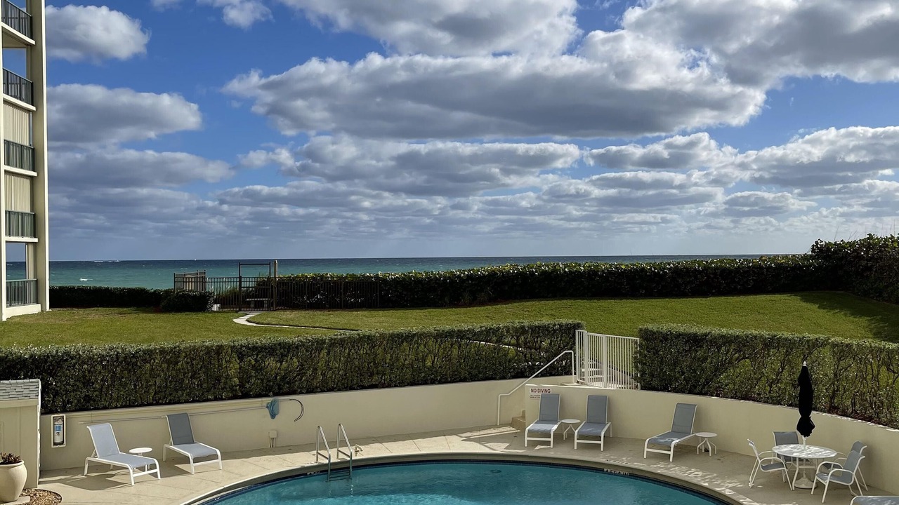 Photo of Patio Balcony in Singer Island