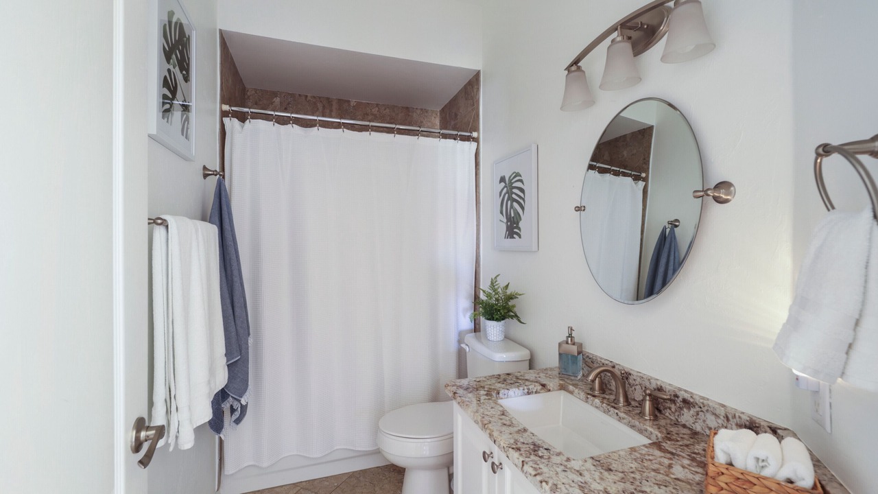 Photo of Bathroom in Falcons Glen