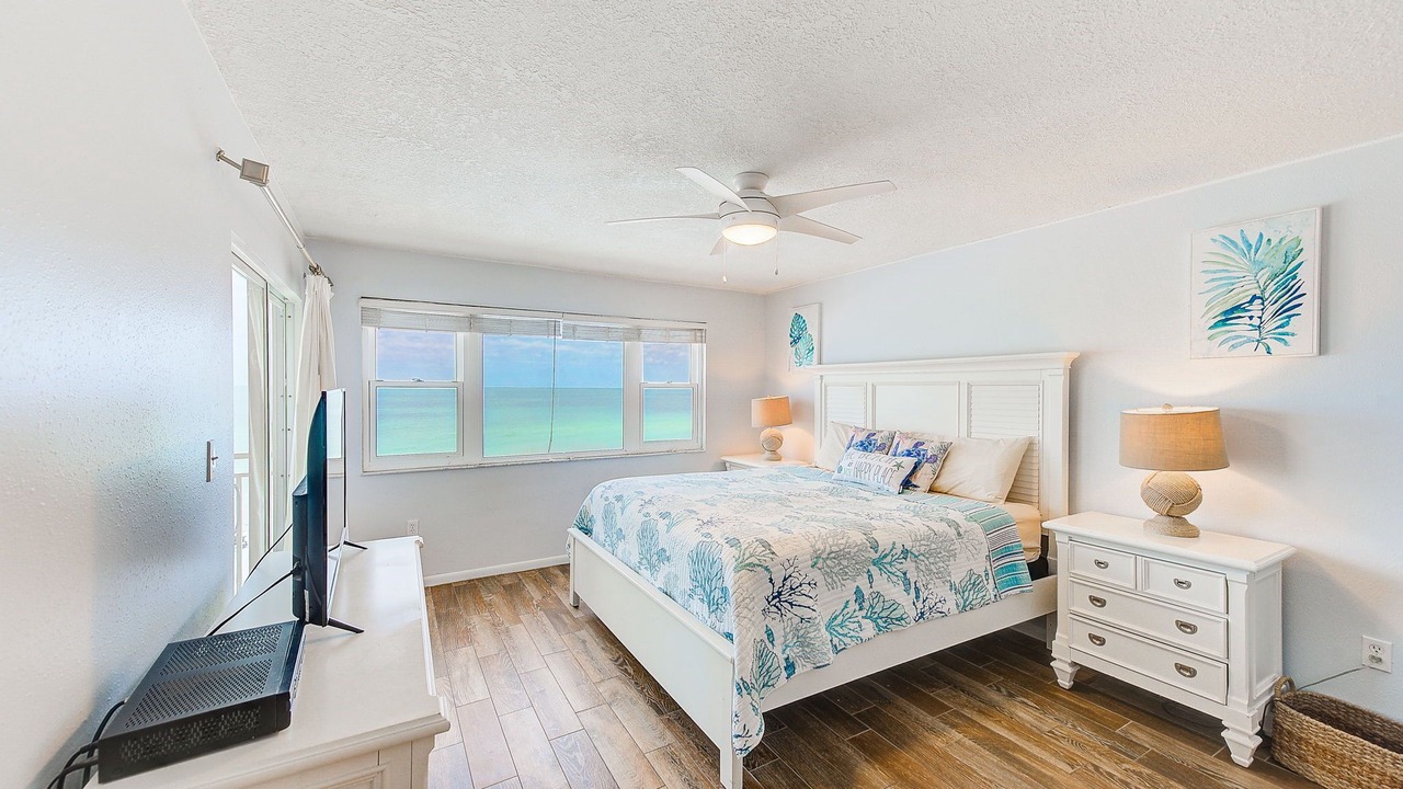 Photo of Bedroom in North Redington Beach