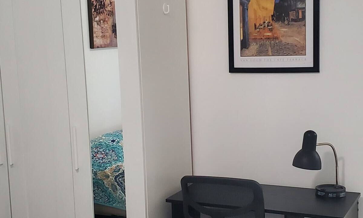 Photo of Bedroom in South Palm Park Neighborhood Association