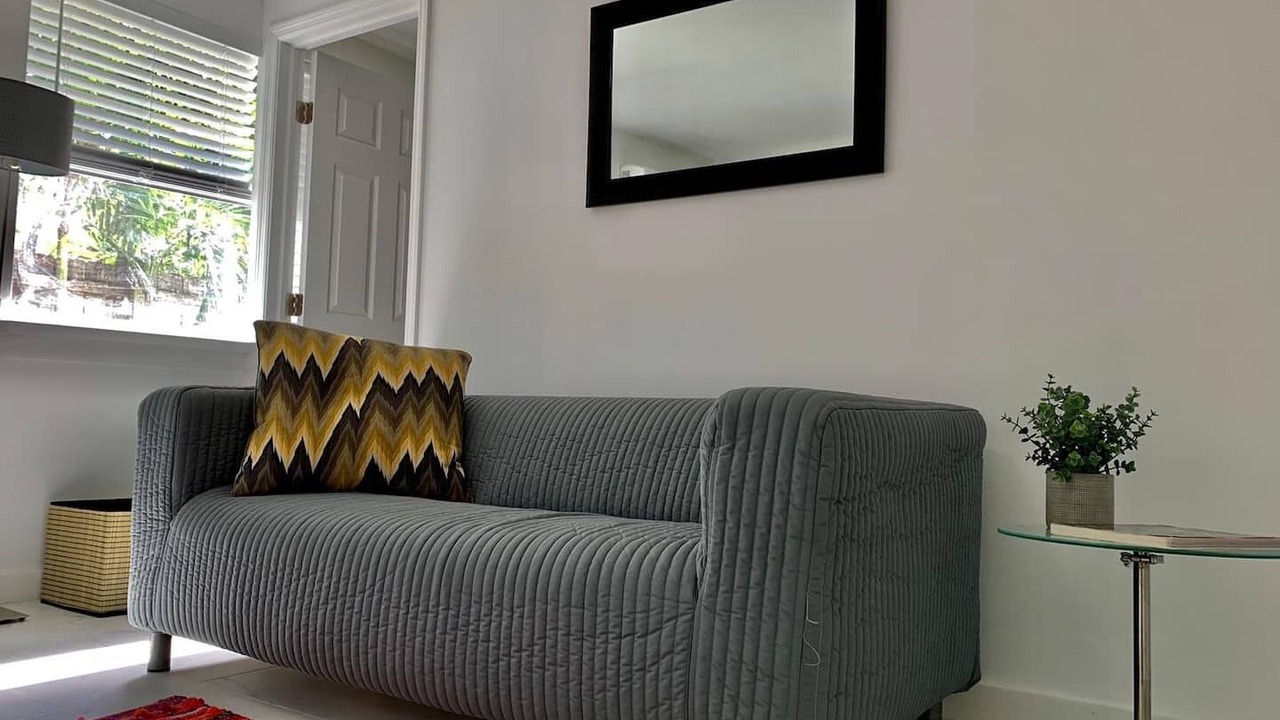 Photo of Livingroom in South Palm Park Neighborhood Association
