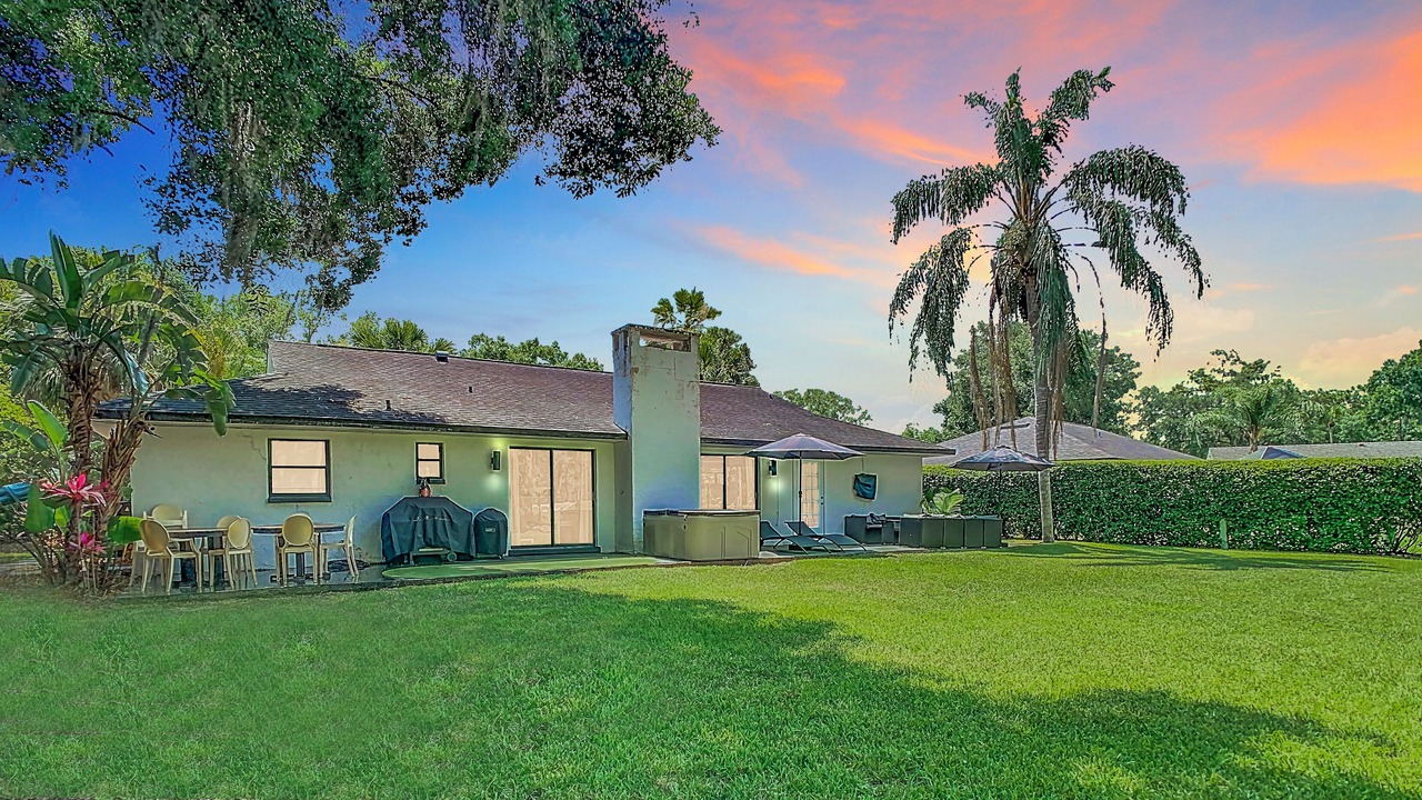 Photo of Outdoor in Wesley Chapel