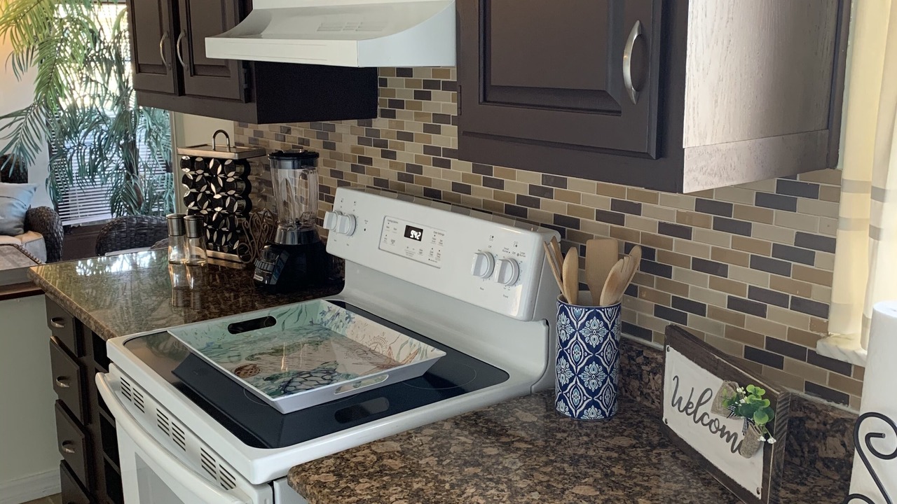 Photo of Kitchen in Apollo Beach