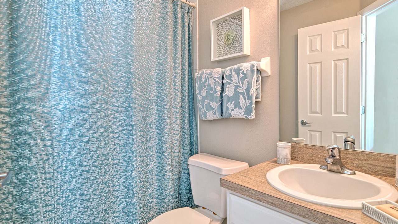 Photo of Bathroom in Highgate Park