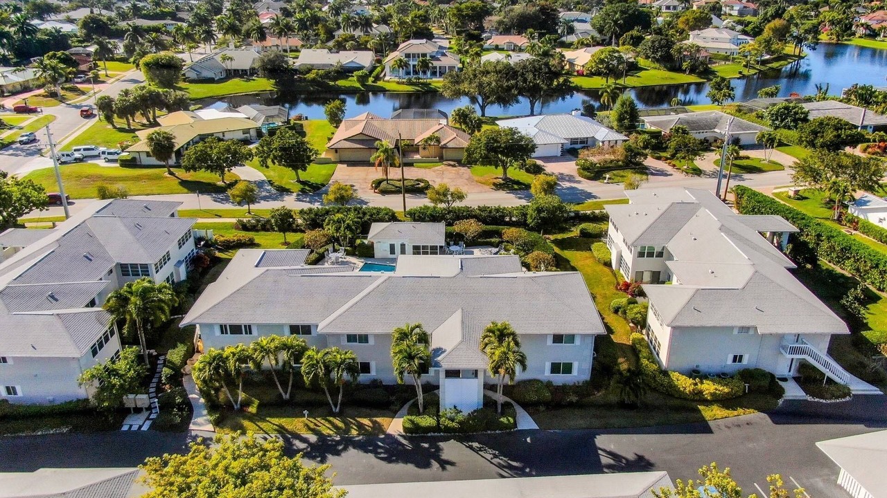 Photo of Outdoor in Park Shore