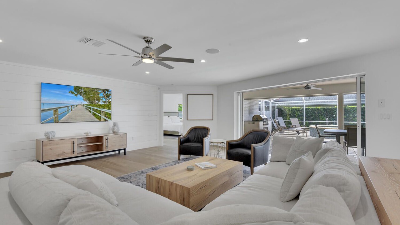 Photo of Livingroom in Moorings
