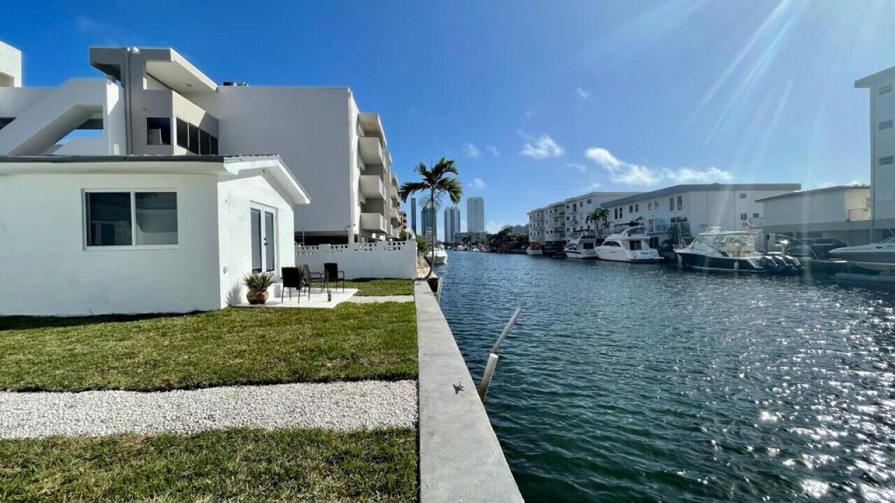 Photo of Outdoor in Eastern Shores