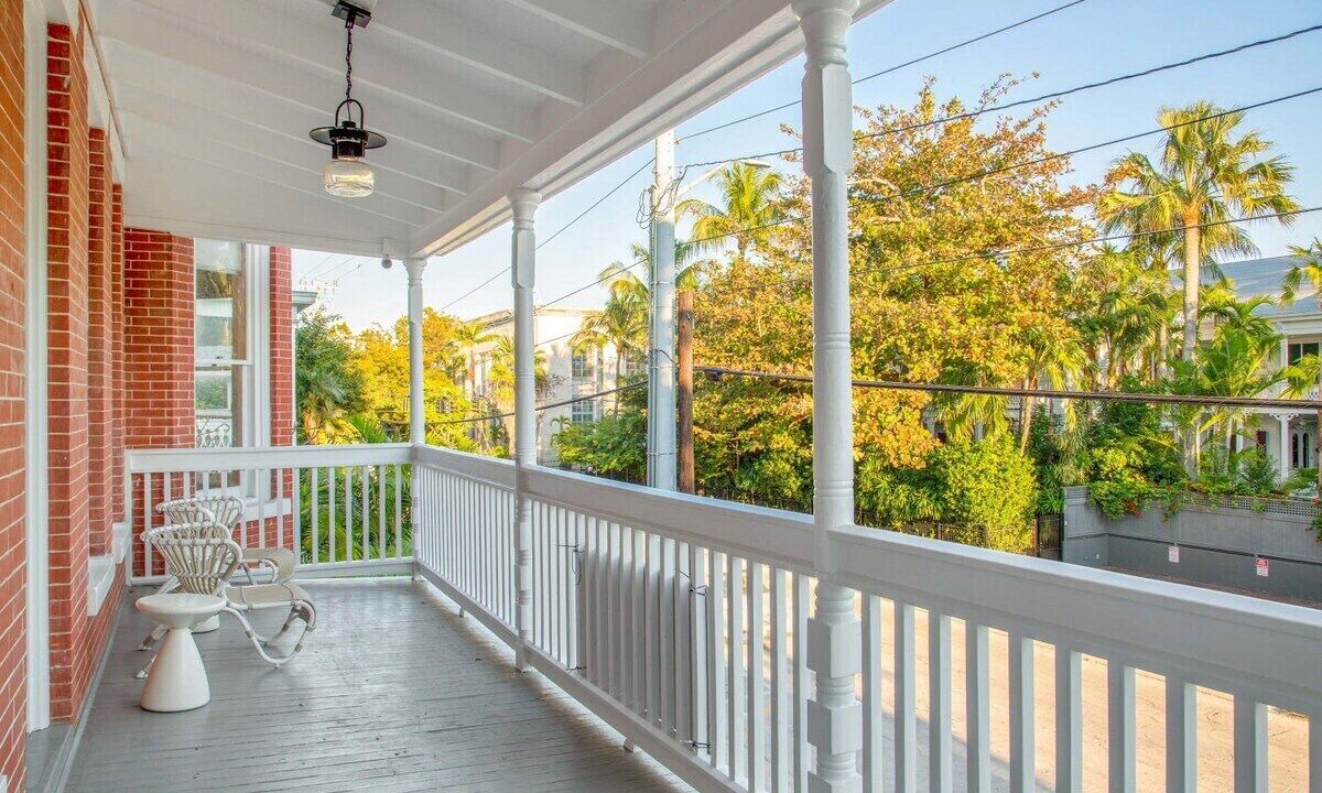 Photo of Patio Balcony in Historic Seaport