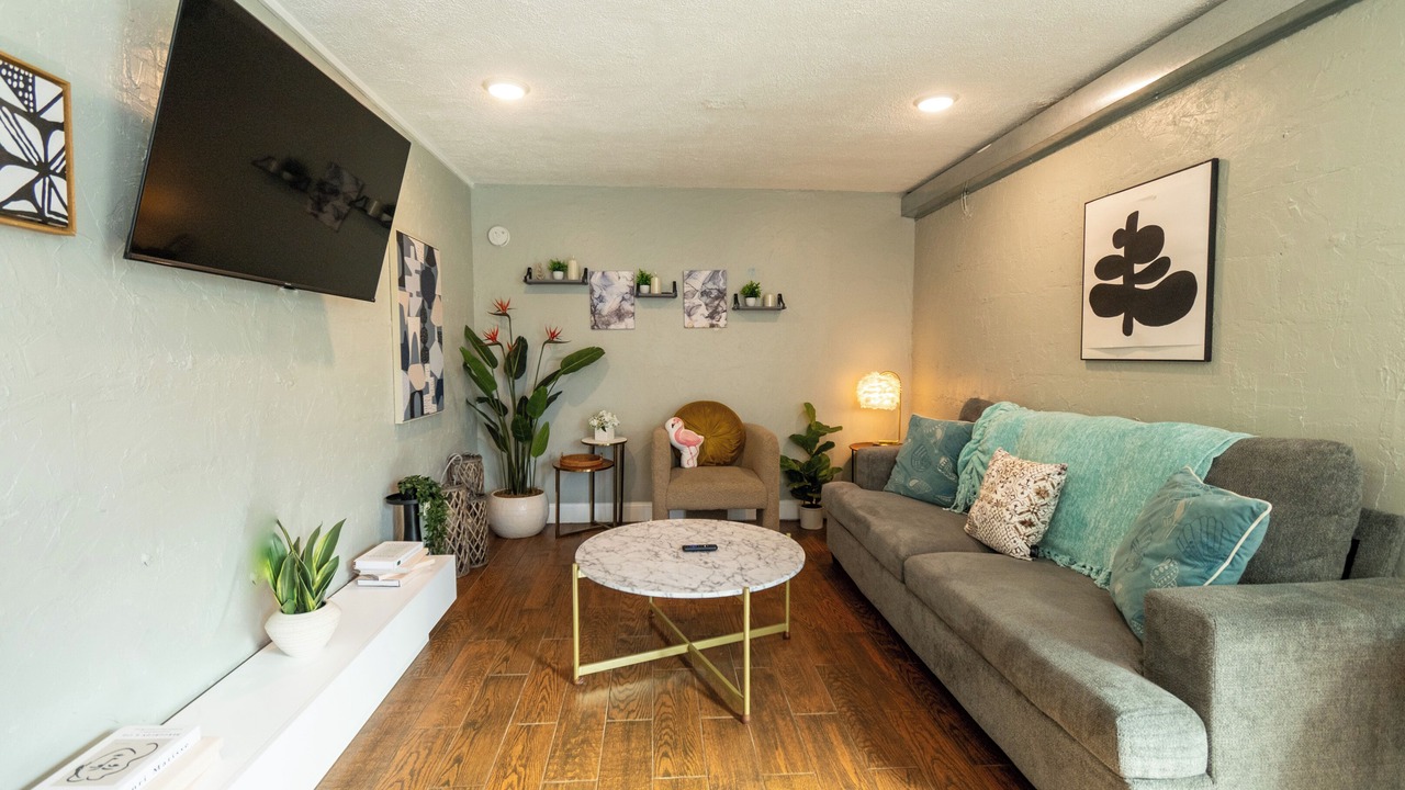 Photo of Livingroom in United Central
