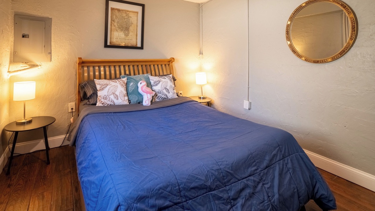 Photo of Bedroom in United Central