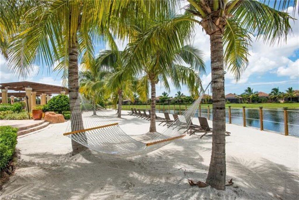 Photo of Outdoor in Naples
