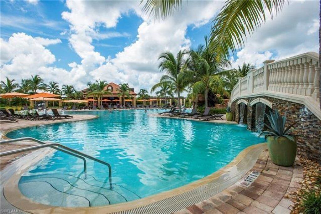 Photo of Outdoor in Naples
