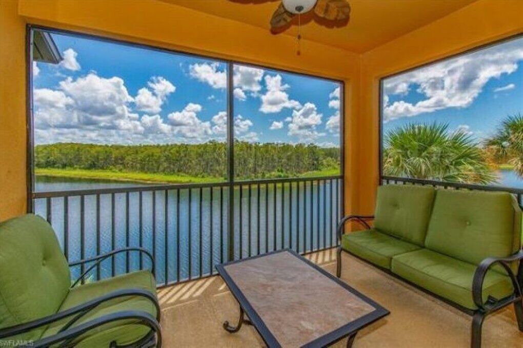 Photo of Outdoor in Naples