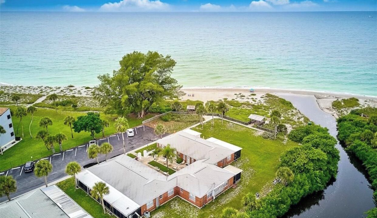 Photo of Outdoor in Golden Beach
