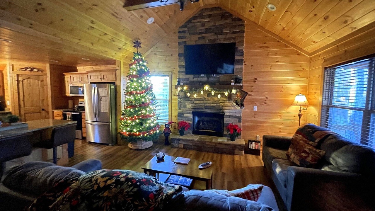 Photo of Livingroom in Ellijay