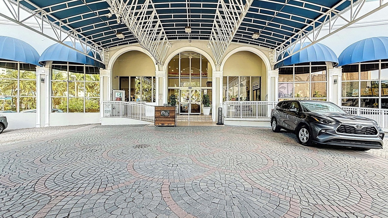 Photo of Outdoor in Sunny Isles Beach