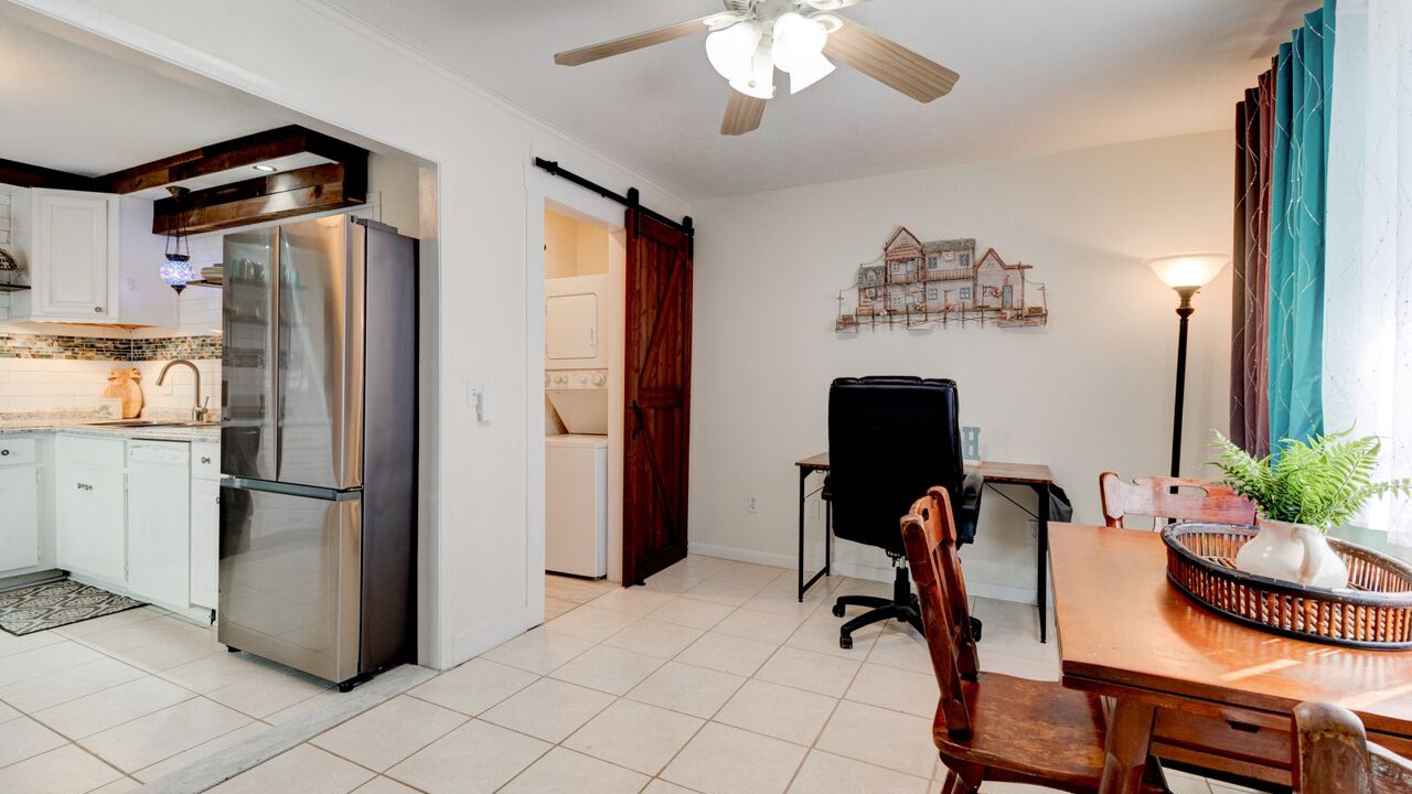 Photo of Bedroom in Horton Shores
