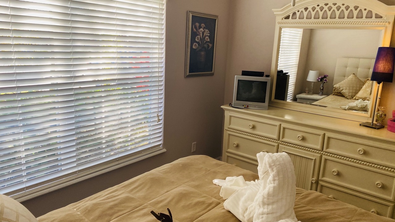 Photo of Bedroom in Sandy Ridge