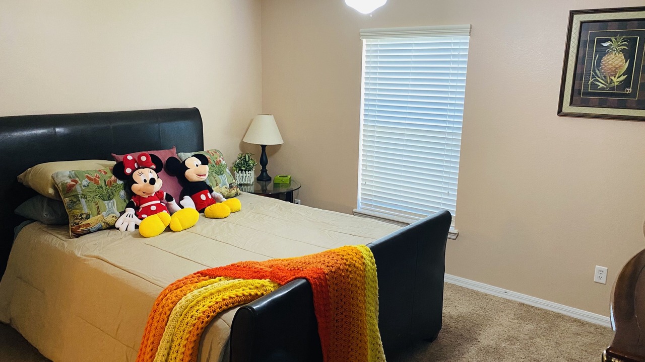 Photo of Bedroom in Sandy Ridge
