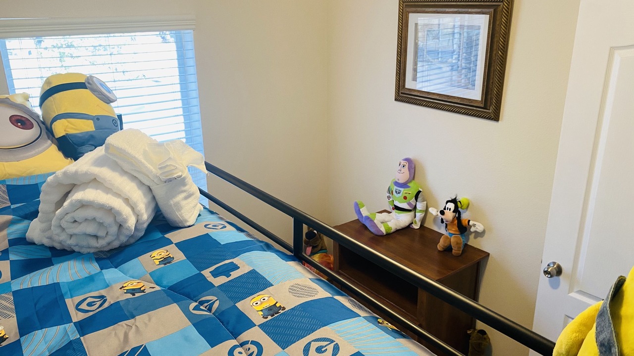 Photo of Bedroom in Sandy Ridge