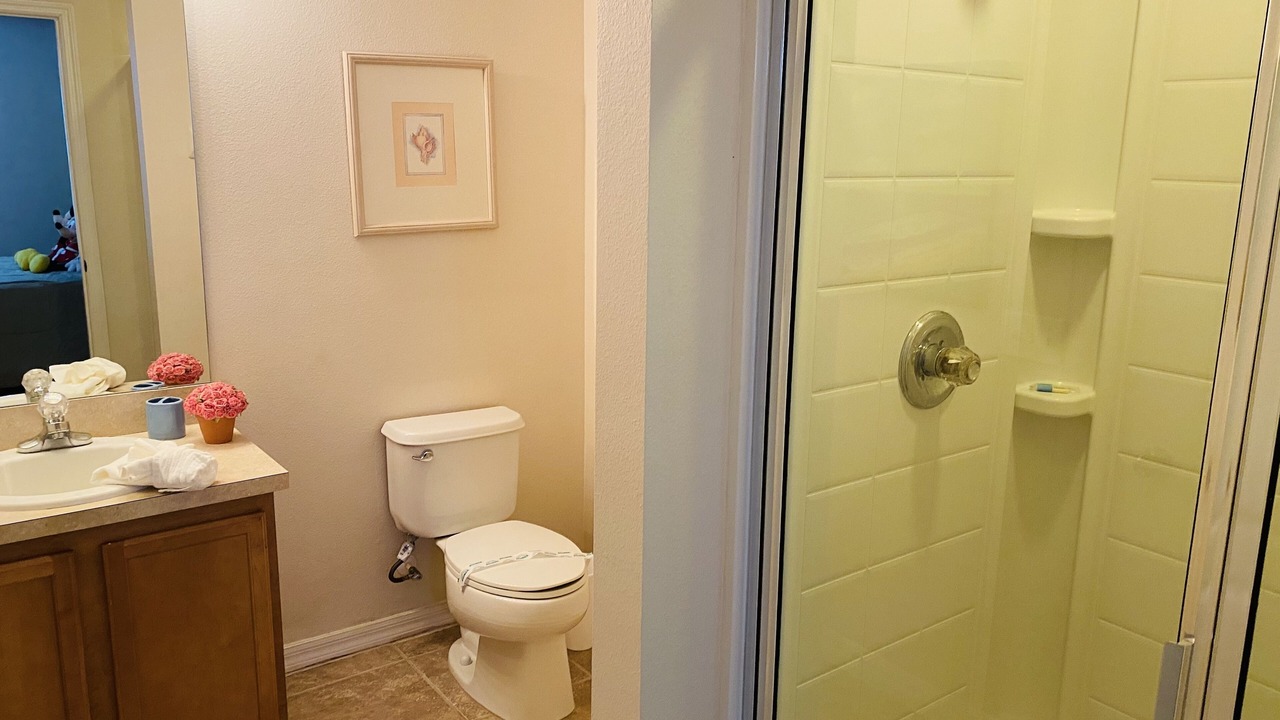 Photo of Bathroom in Sandy Ridge