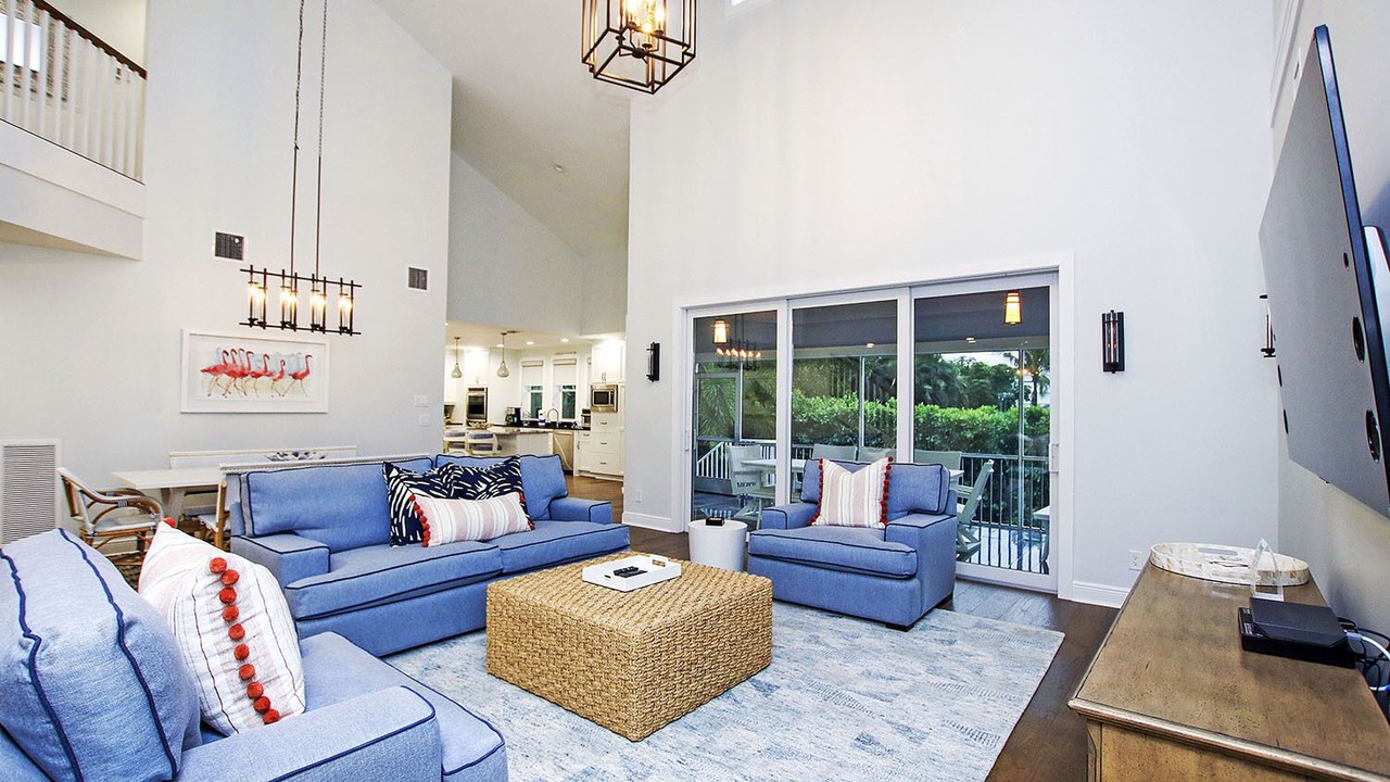 Photo of Livingroom in Captiva