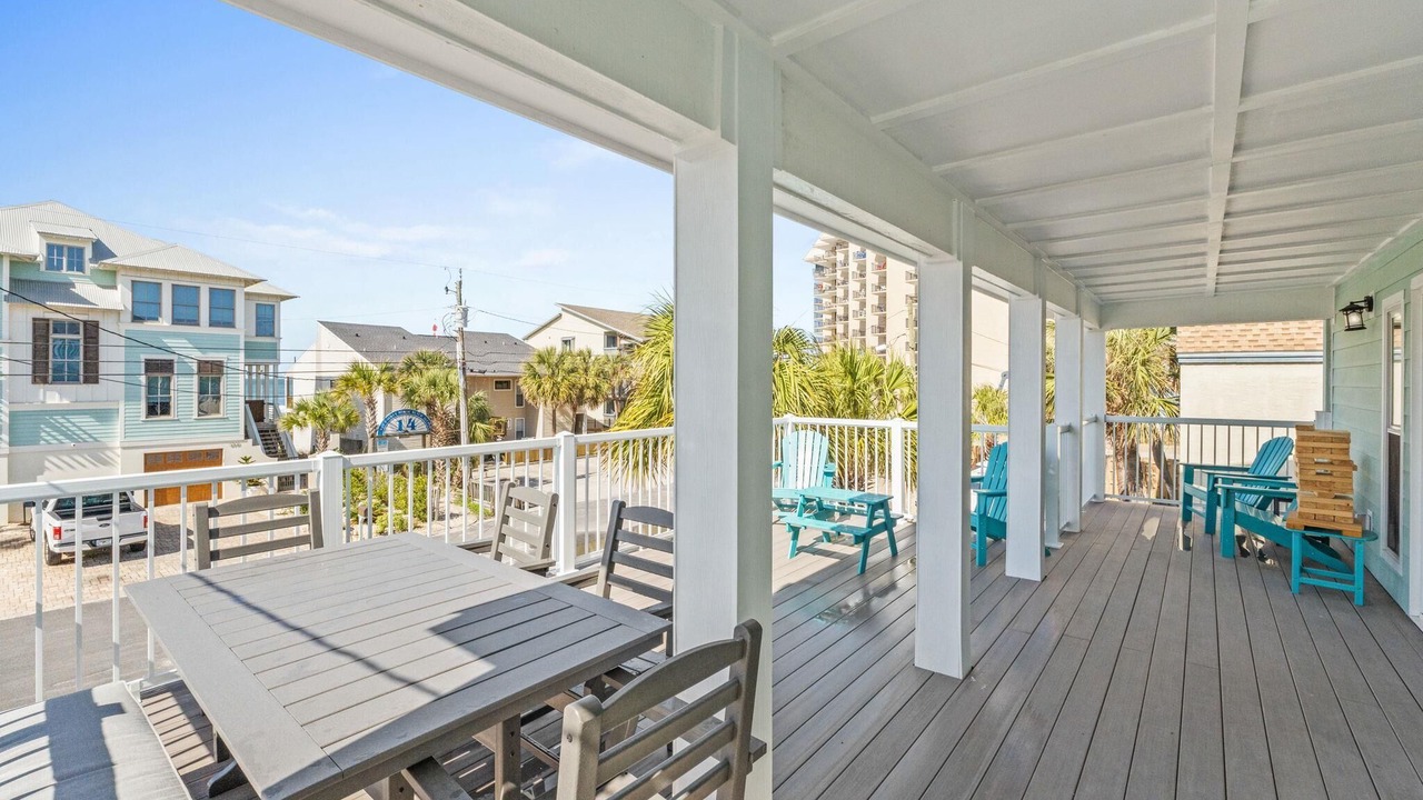 Photo of Patio Balcony in Holiday Beach