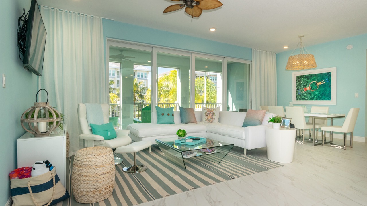 Photo of Livingroom in Whitney Beach
