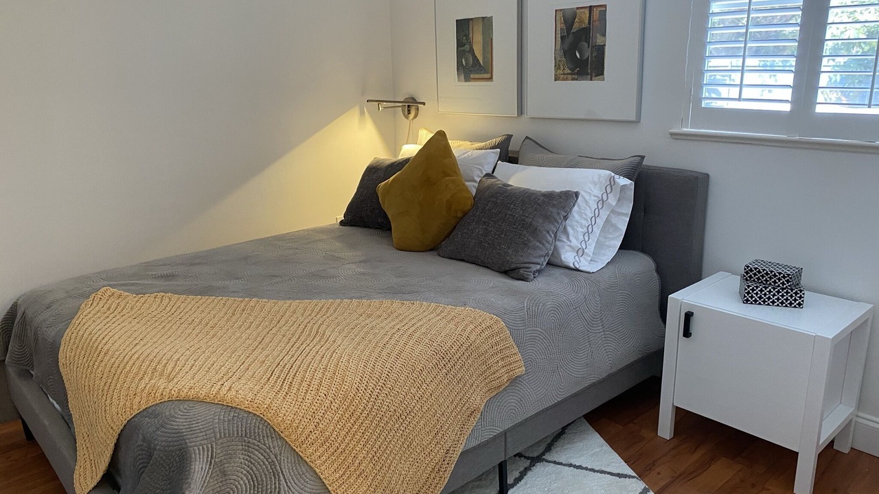 Photo of Bedroom in Naples Park