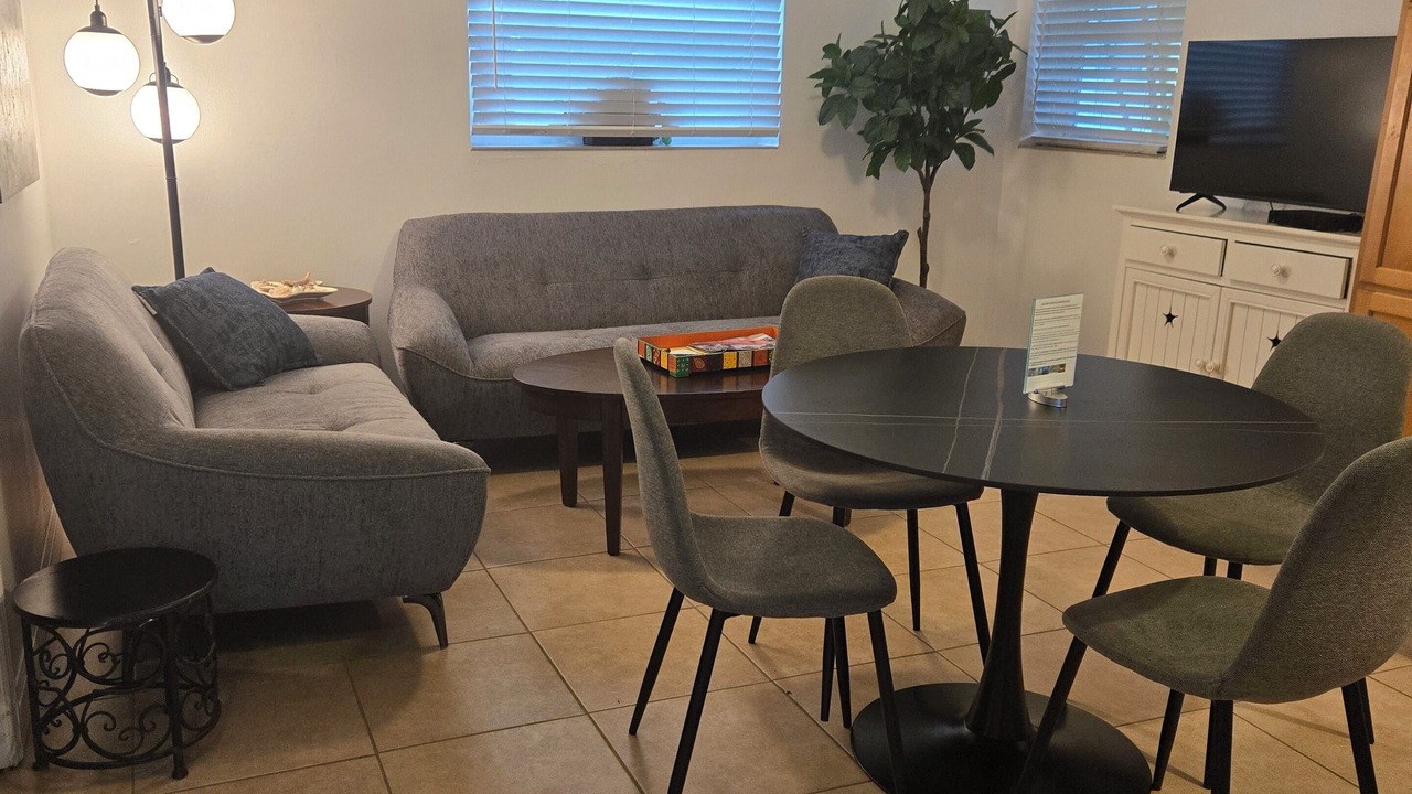 Photo of Livingroom in Ozona