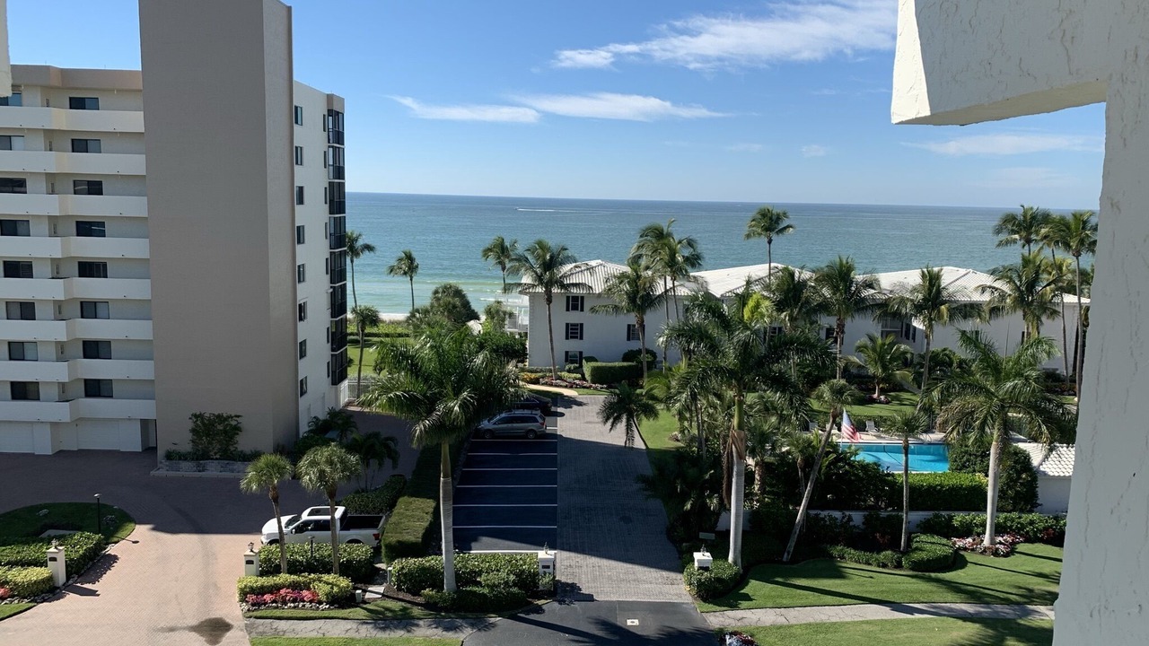 Photo of Outdoor in Vanderbilt Beach