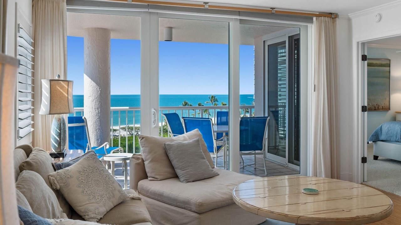 Photo of Livingroom in Park Shore