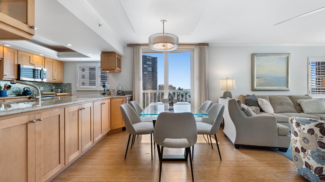 Photo of Livingroom in Park Shore