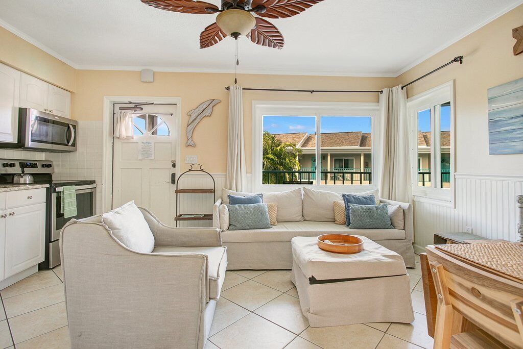 Photo of Livingroom in Bay Esplanade