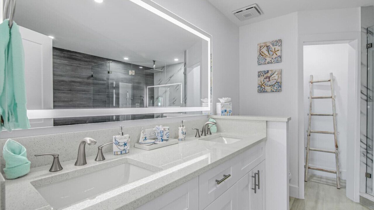 Photo of Bathroom in Bonita Springs