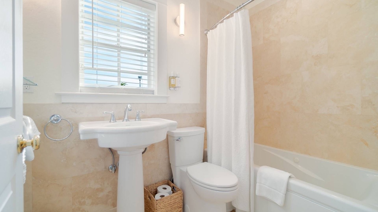 Photo of Bathroom in Grandview Heights