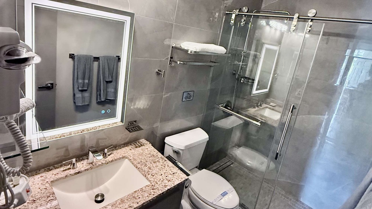 Photo of Bathroom in Dania Beach