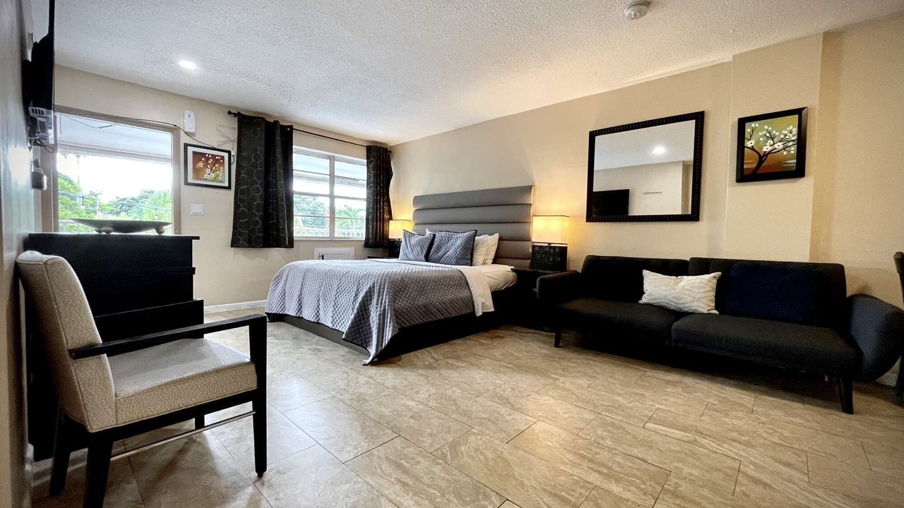 Photo of Bedroom in Dania Beach