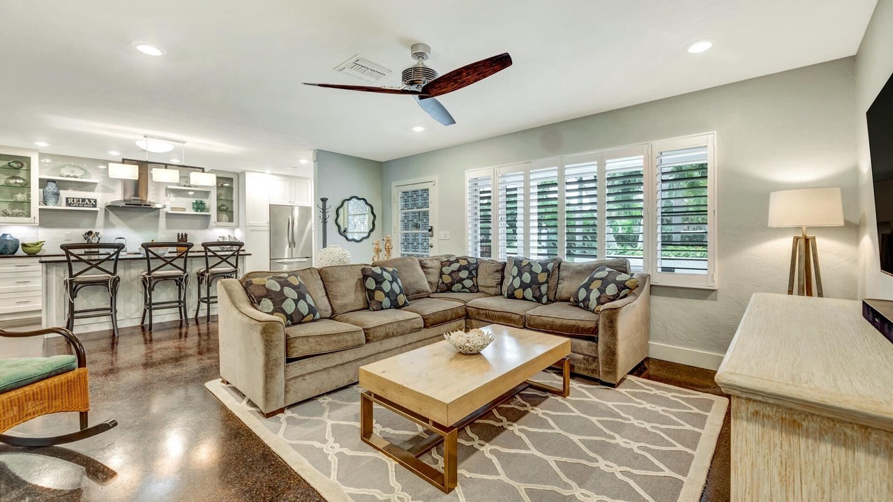 Photo of Livingroom in Saint Armands Key