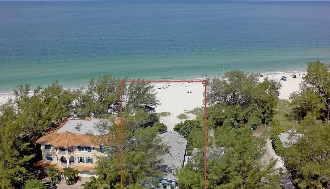 Photo of Others in Whitney Beach