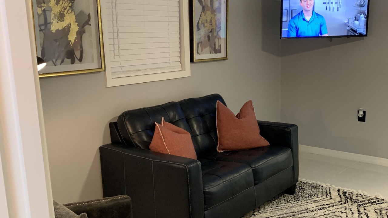 Photo of Livingroom in Northside